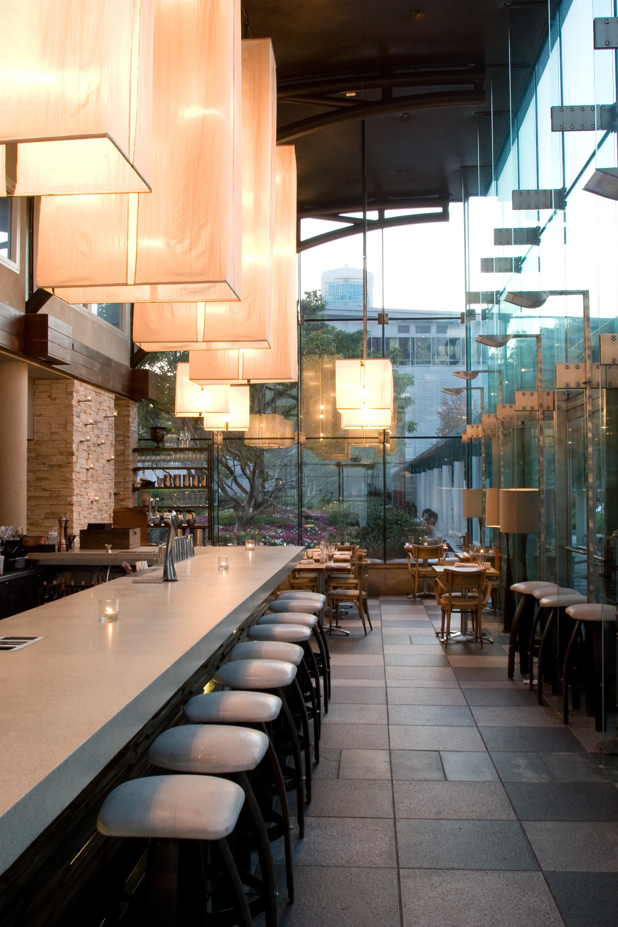 B Restaurant gallery image: B Restaurant Photos Gallery 7