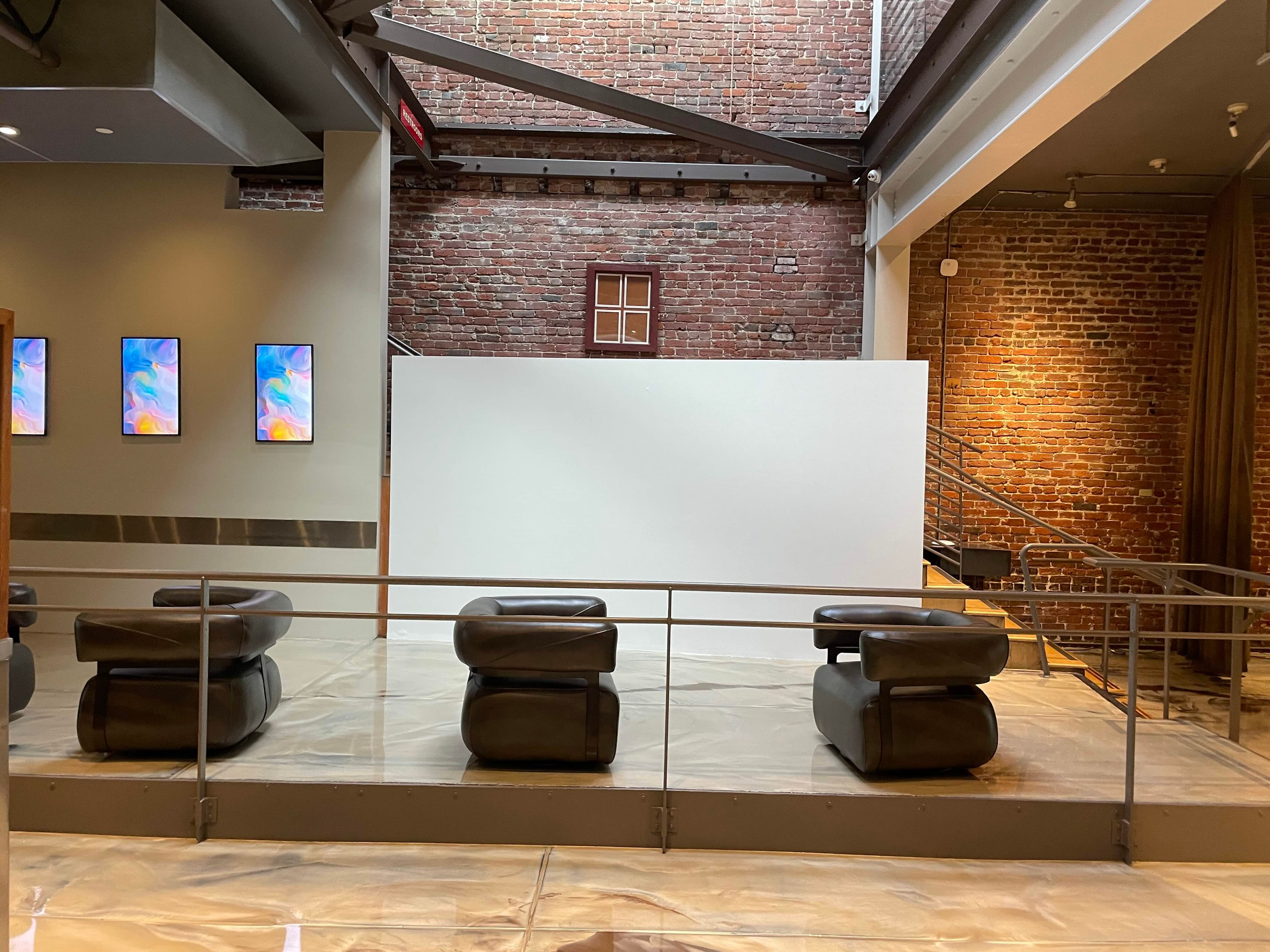 The Howard gallery image: The Howard Image26