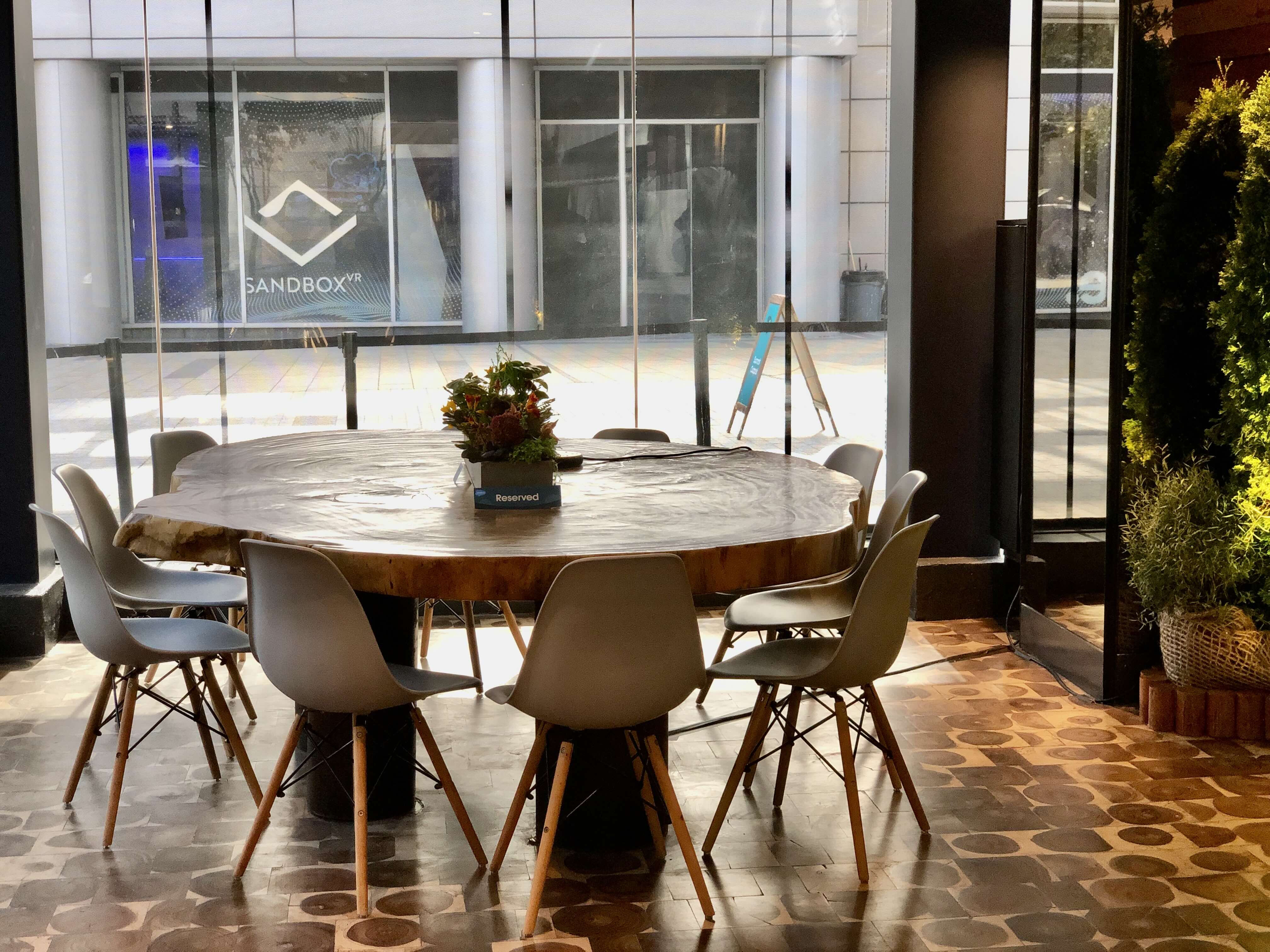 1 Yerba Buena gallery image: One Yerba Buena 2